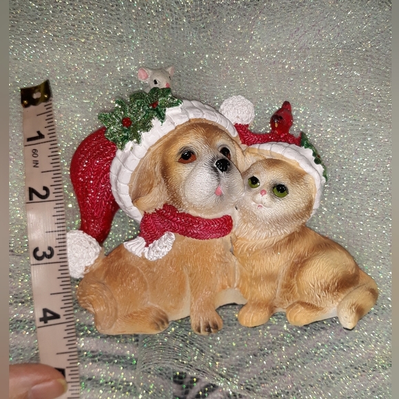 Dog, Cat, Mouse, Cardinal Figurine from Plaste Christmas Decoration Statue - Picture 6 of 7